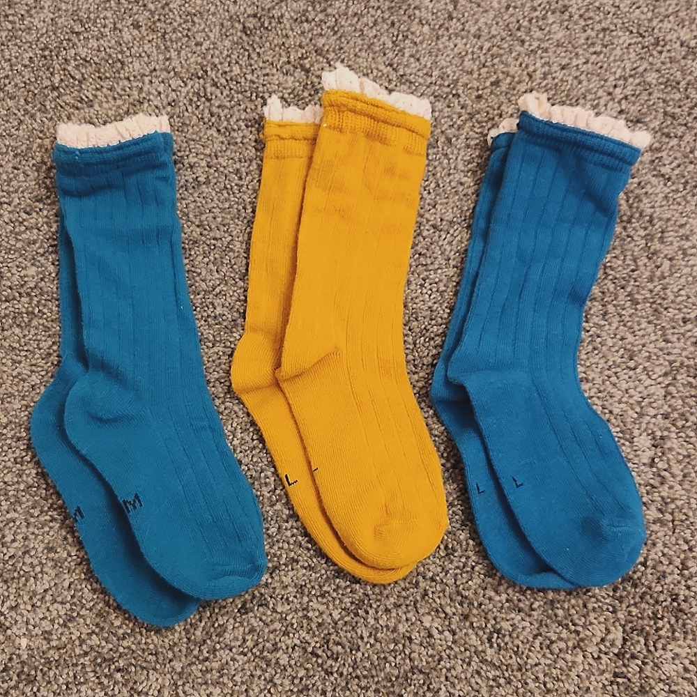 Ruffle long socks